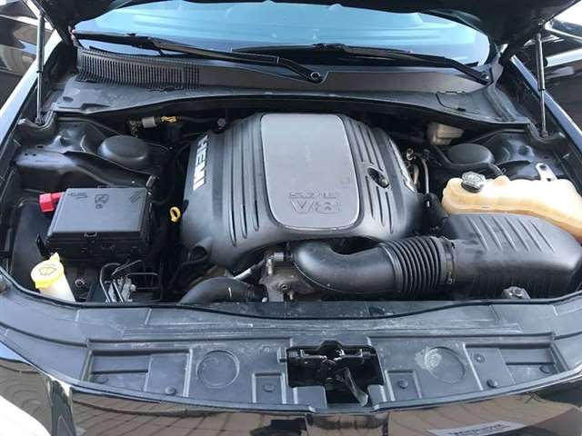 2014 Chrysler 300 AWD C 4dr Sedan